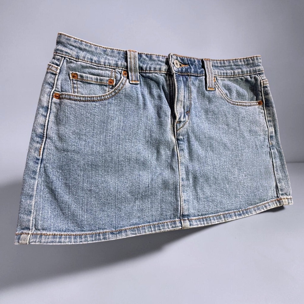 Levis Low Slouch Denim Mini Skirt Light Wash Blue Y2K Low Rise Size 11JR 32